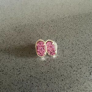 ✨ Kendra Scott Ellie Gold Stud Earrings in Deep Fuchsia Drusy